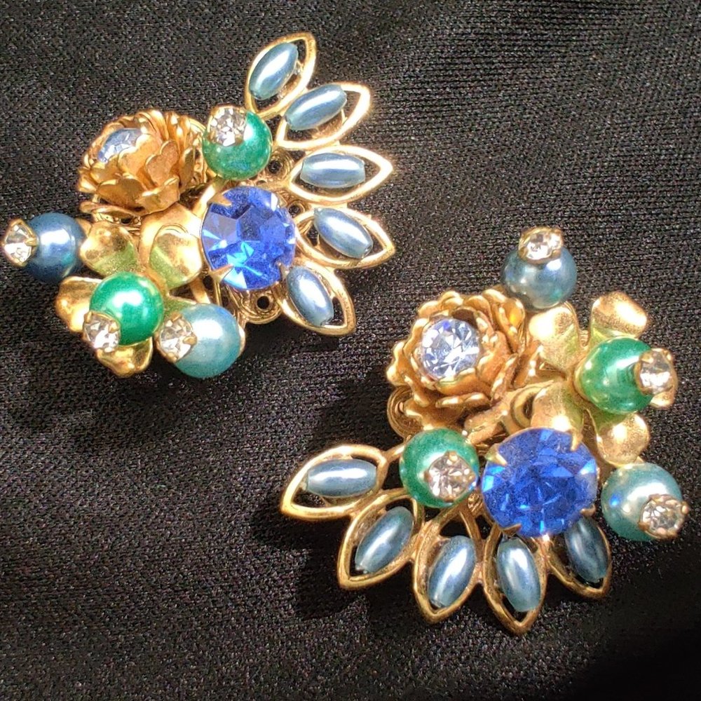 Leru Assemblage Earrings Blue & Green Rhinestone
